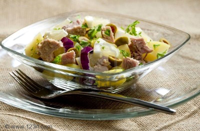 Koprivnica - grad-koprivnica.net - Hladna predjela - Salata s tunom