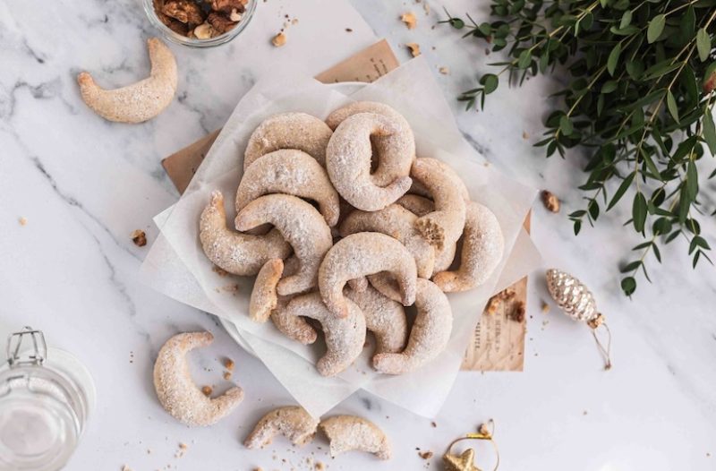Koprivnica - grad-koprivnica.net - Uz Kotányi bourbon vanilija pastu do savršenih vanilin kiflica: Klasičan recept koji nikada ne razočara sada je još bolji!