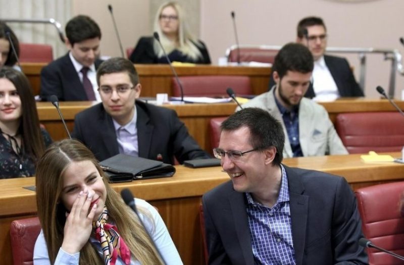 Koprivnica - grad-koprivnica.net - ODLUKA JE PALA, MINISTRICA JAVNO REKLA: Evo kolika studentima može biti minimalna satnica