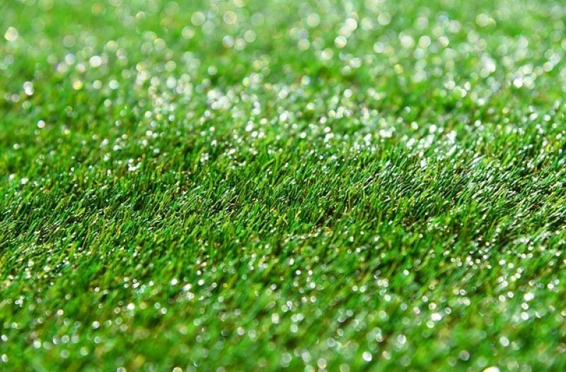 Koprivnica - grad-koprivnica.net - UMJETNA TRAVA: PREDNOSTI I PRIMJENE U SUVREMENOM OKOLIŠU
